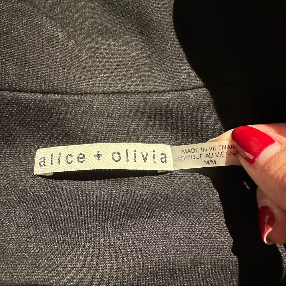 🎀SOLD🎀Alice + Olivia Addison Embellished Bow Cropped Jacket - Picture 10 of 10